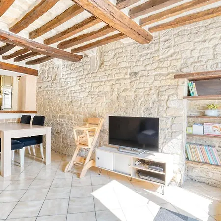 Hébergement de vacances Charming House 56P - Ideal Normandy Getaway! Mondeville (Calvados)